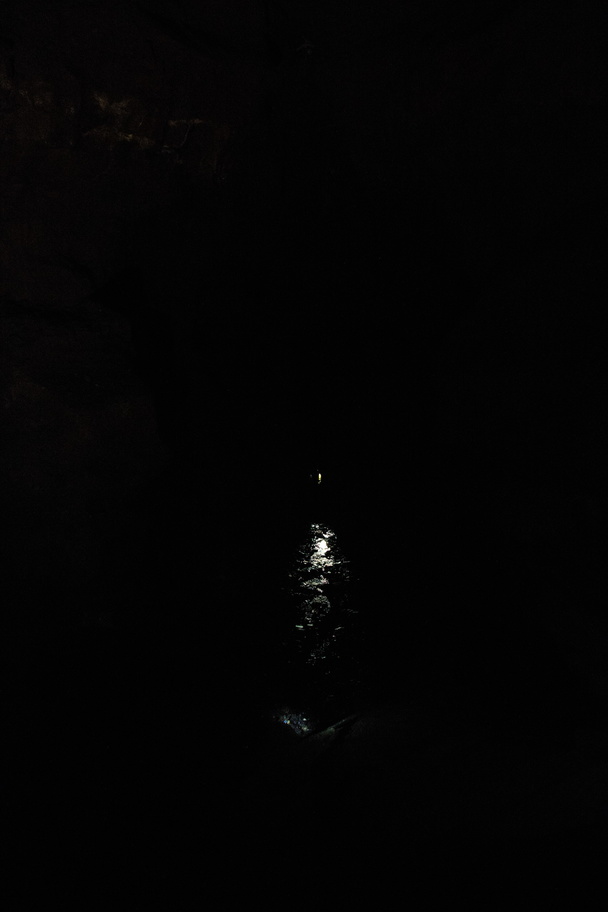 Ireland-0551-Light trickling into the cave along the underground stream.